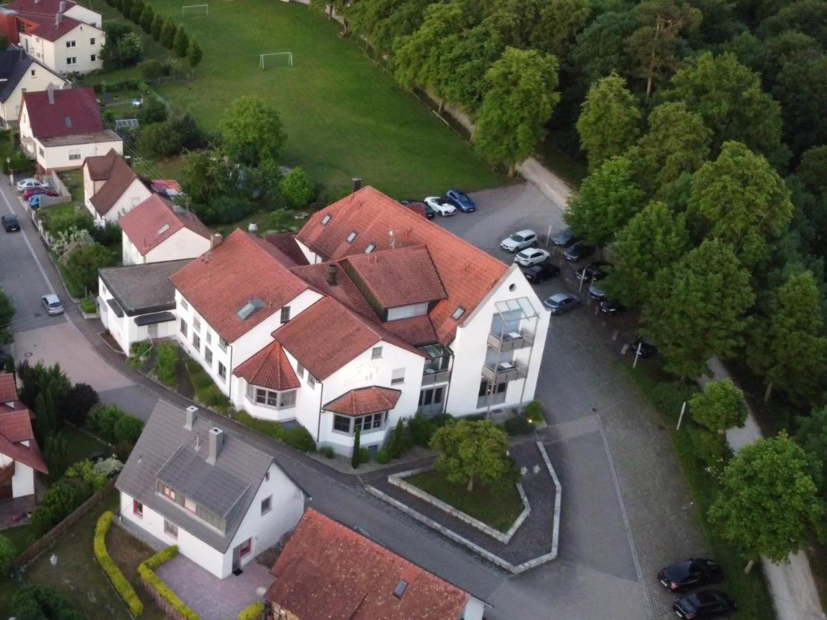 Gasthaus Hotel Zum Mohren Niederstotzingen Dış mekan fotoğraf